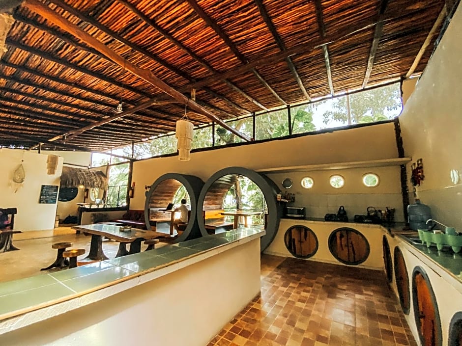 Hostal Mulut Tulum