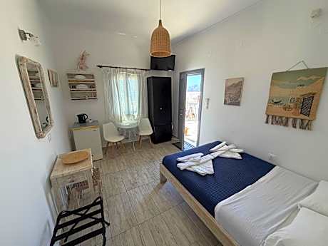 Studio with Caldera View