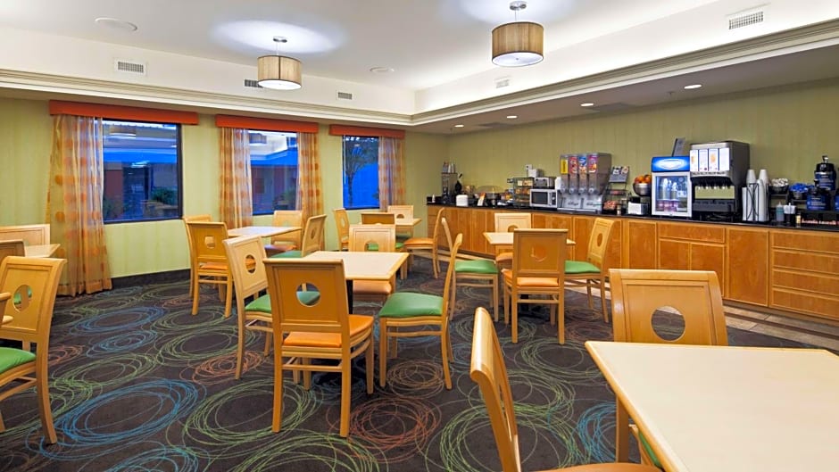 Best Western Plus Glen Allen Inn