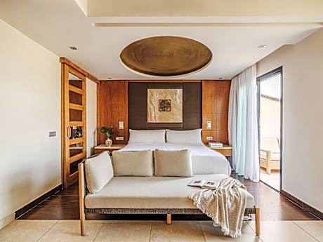 Red Level Master Suite 2 Bedrooms Resort View