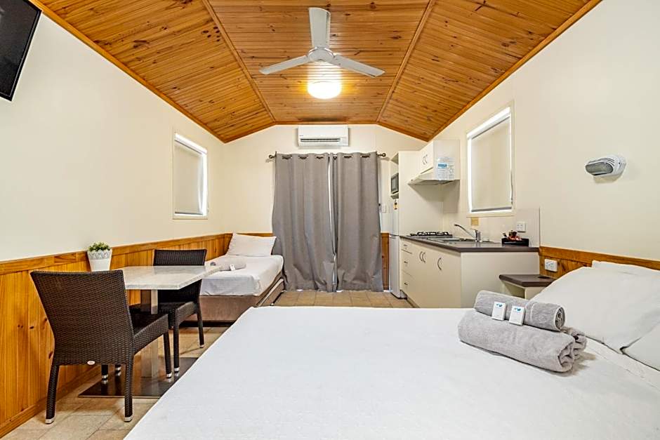 Photo 1 of 4 of Deluxe, Sea View