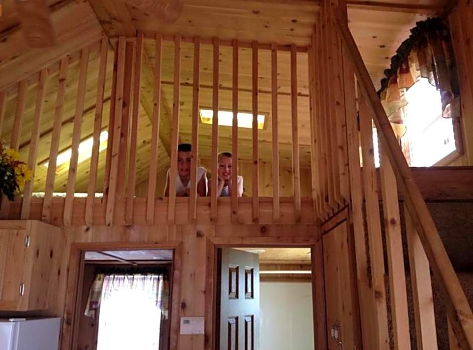 Lakeside Motel, Cabins and RV