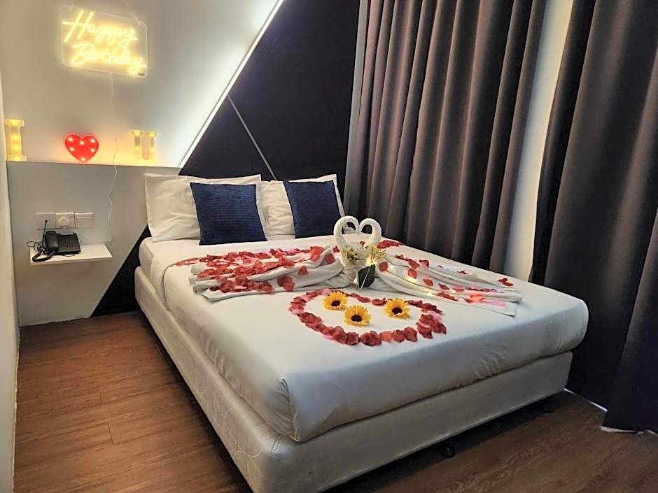 Rica Hotel Usj