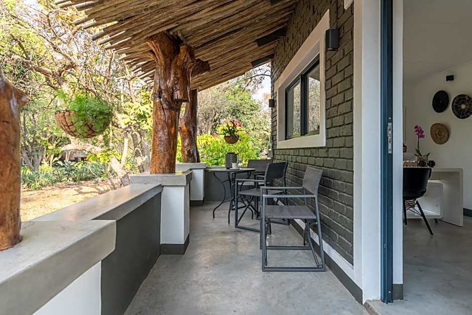 Sunbirds Oasis Lodge