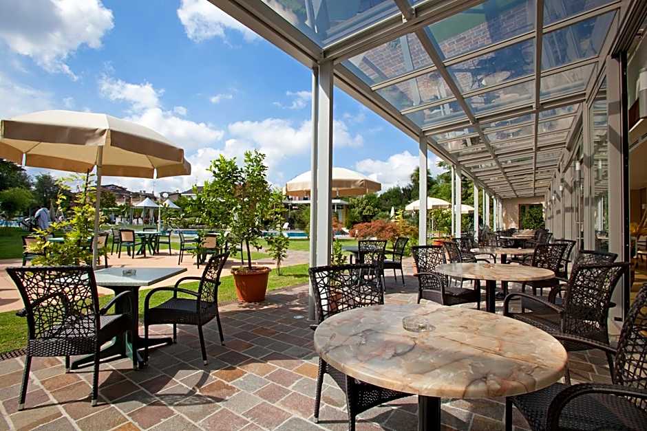 Hotel Harrys' Garden