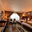 Town Season Hotel