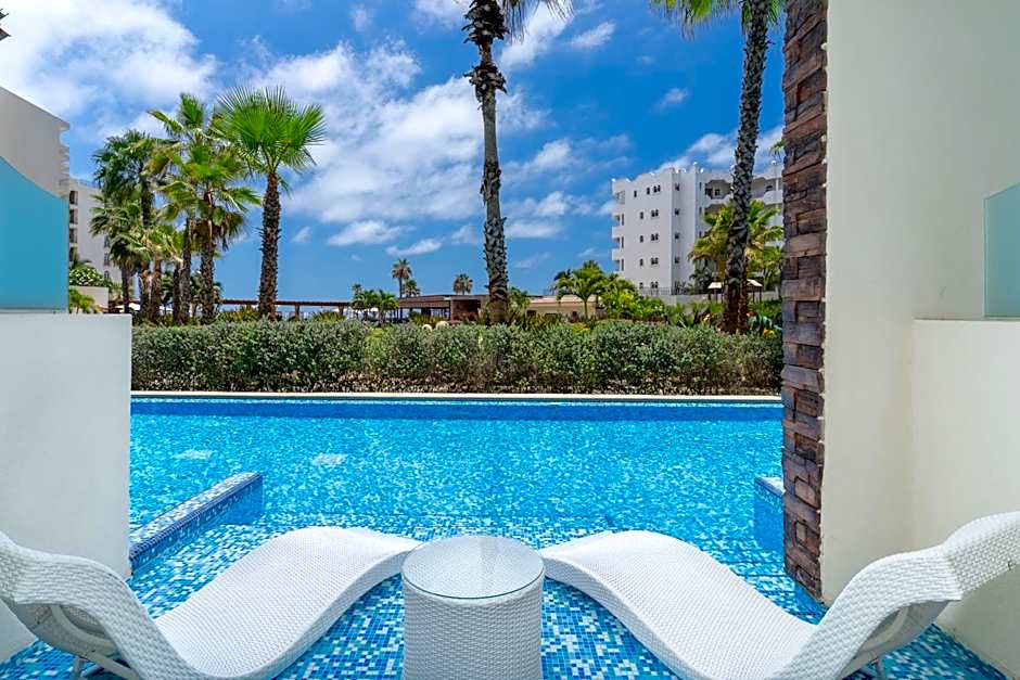 Altitude by Krystal Grand Los Cabos - All Inclusive