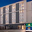 Quality Inn & Suites Charleston - Civic Center