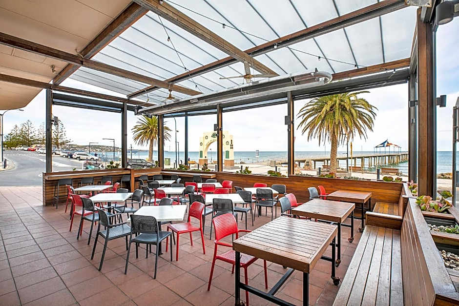 Esplanade Hotel Adelaide