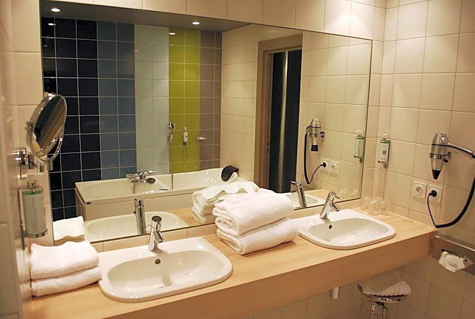 Hotel le Cinq Hyper - Centre