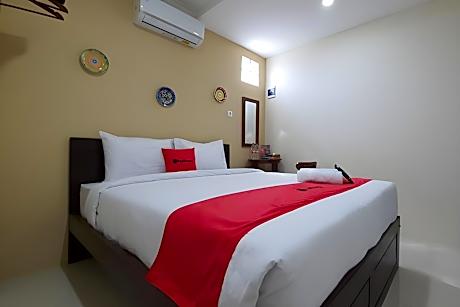 Reddoorz Syariah near Solo Square Mall