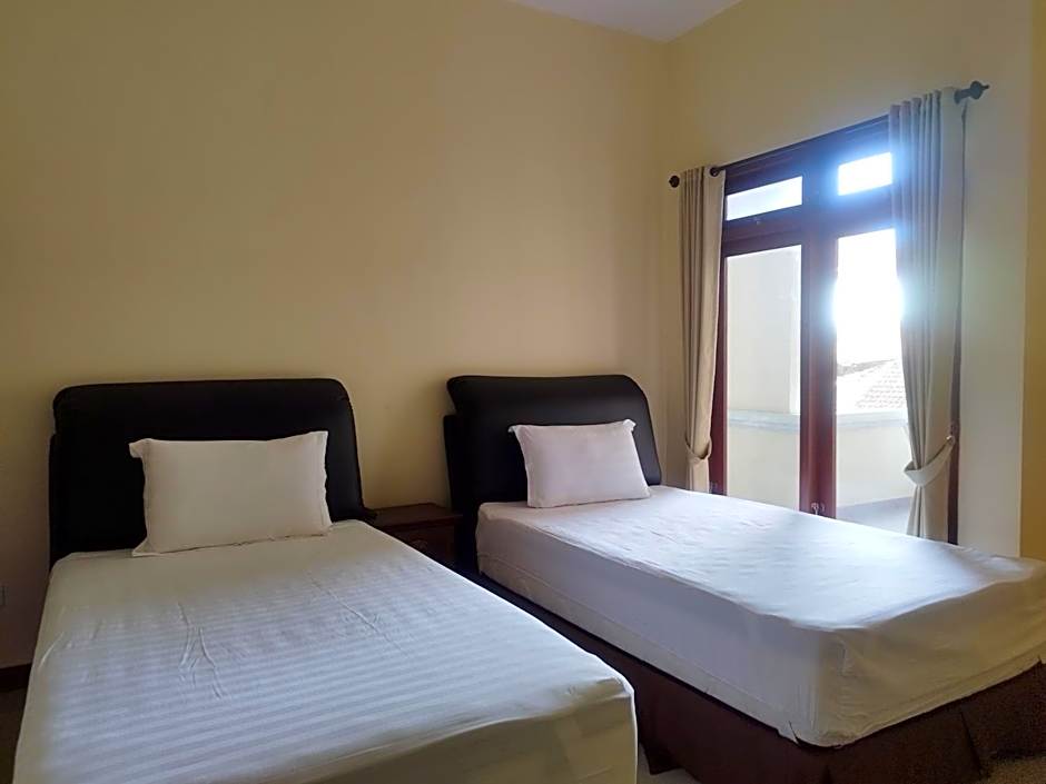 Adi Pelita Sari Bali