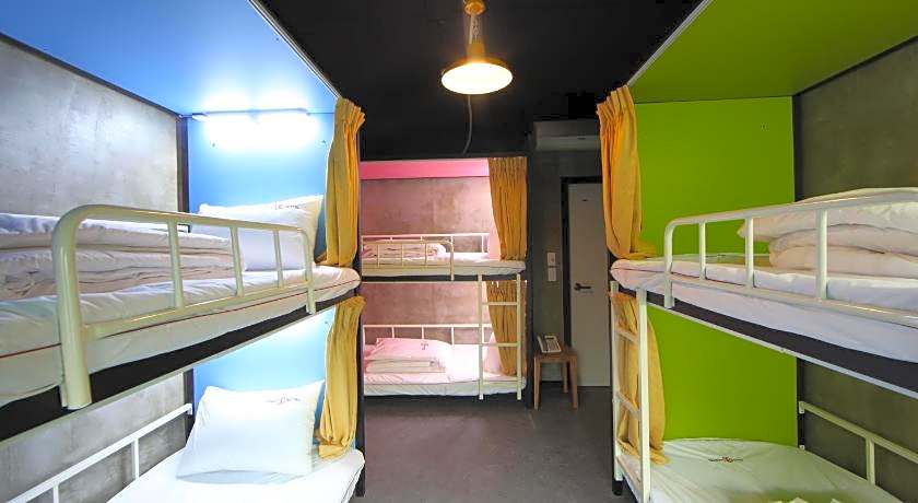 Calli Hostel