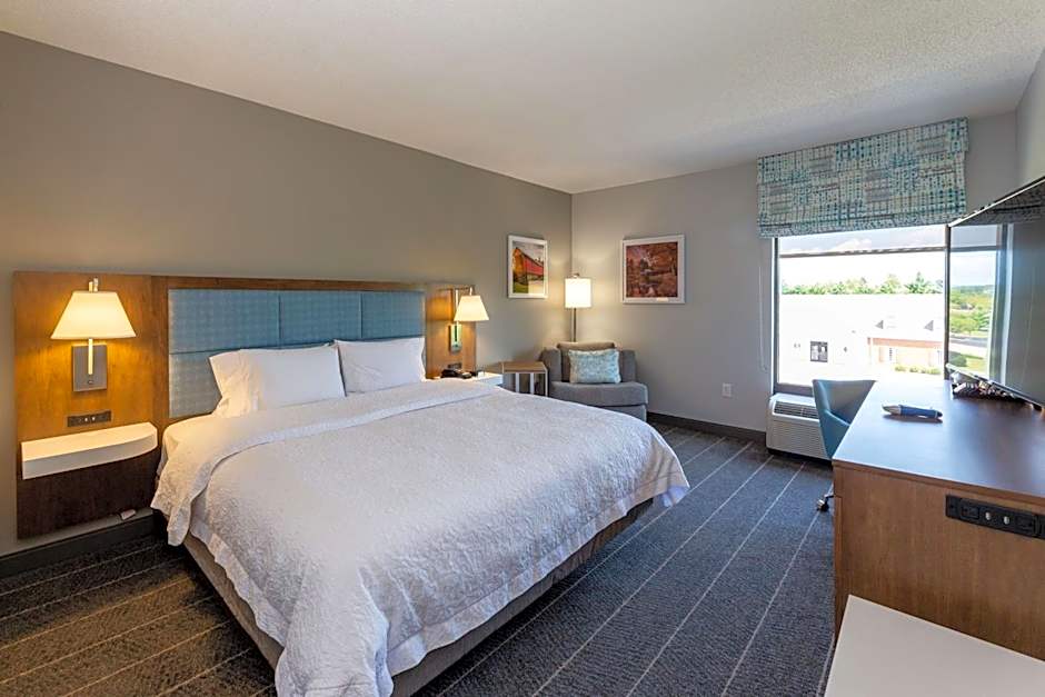 Photo 1 of 5 of 1 King Bed, Mobility Accessible