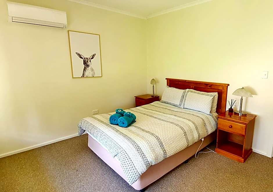Photo 1 of 7 of Lodge