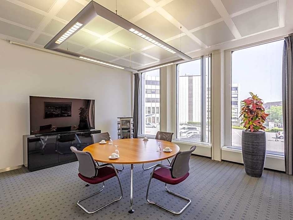 Webers Hotel im Ruhrturm Essen by Accor