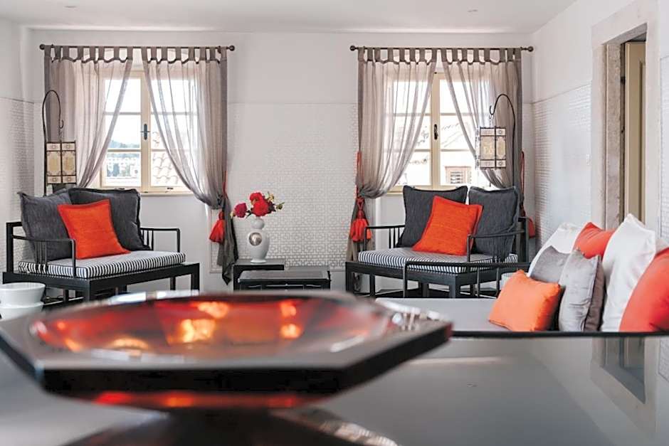 Lesic Dimitri Palace