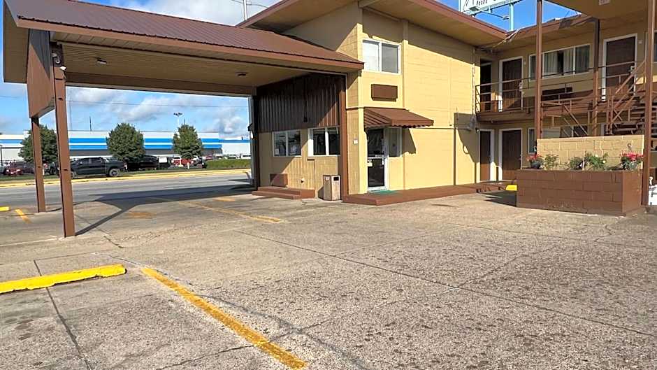 Rodeway Inn Terre Haute near University