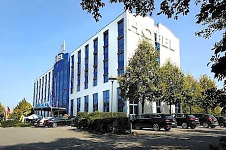 Transmar Travel Hotel