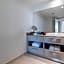 Hide Beach Residences