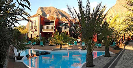 Apartamentos Punta Marina