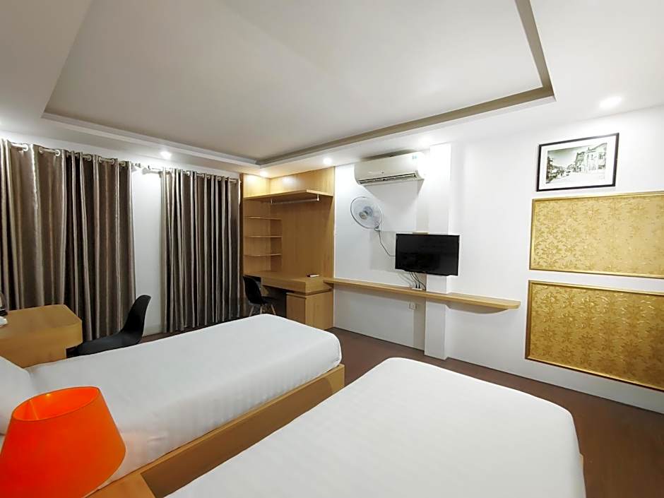Hanoi Discovery Hotel