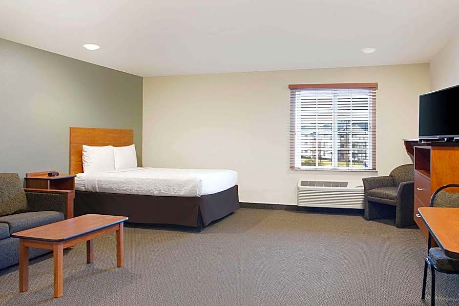 WoodSpring Suites Virginia Beach