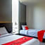 RedDoorz Plus near Solo Baru