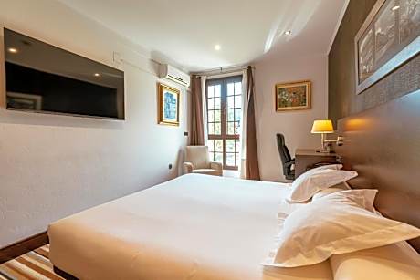 Standard Room with parking