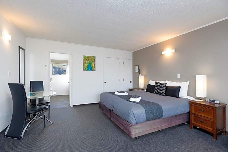Kings Gate Motel