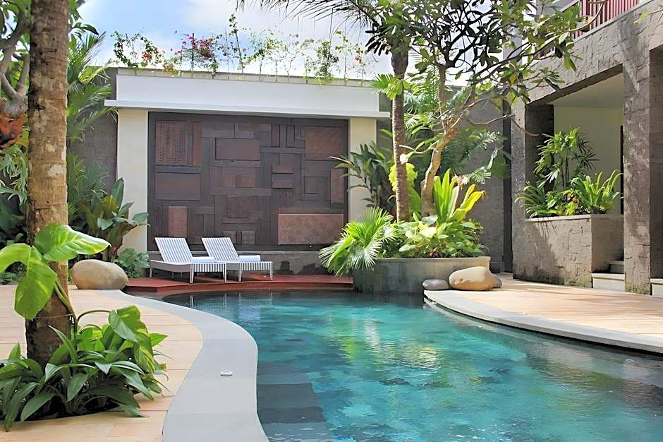 Akana Boutique Hotel