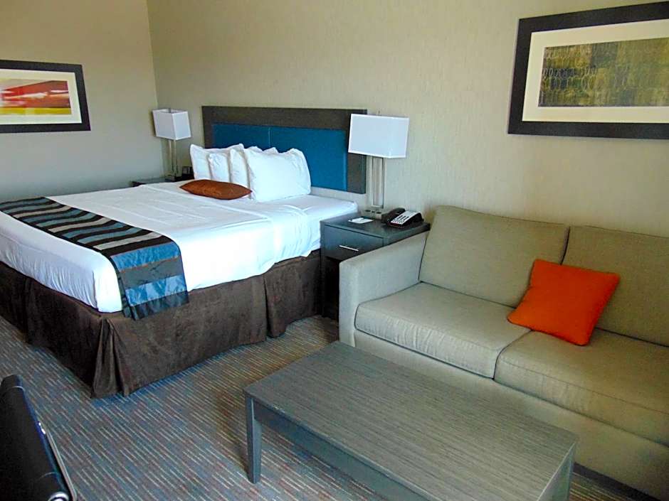 Photo 1 of 4 of Studio 1 King Bed Suite