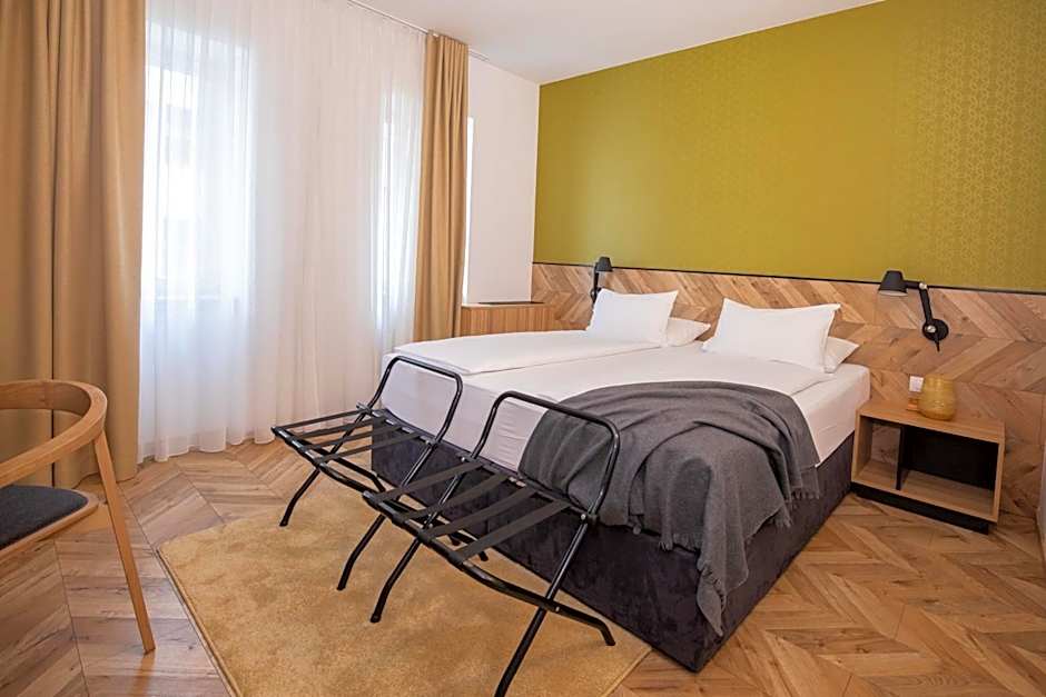 Urban Boutique Hotel Center