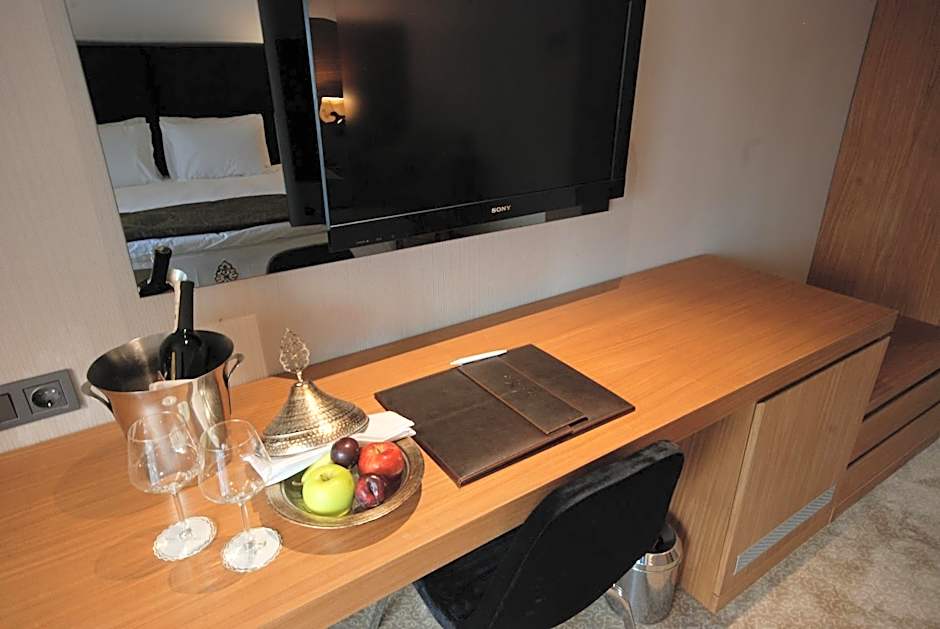 Riva Reşatbey Luxury Hotel