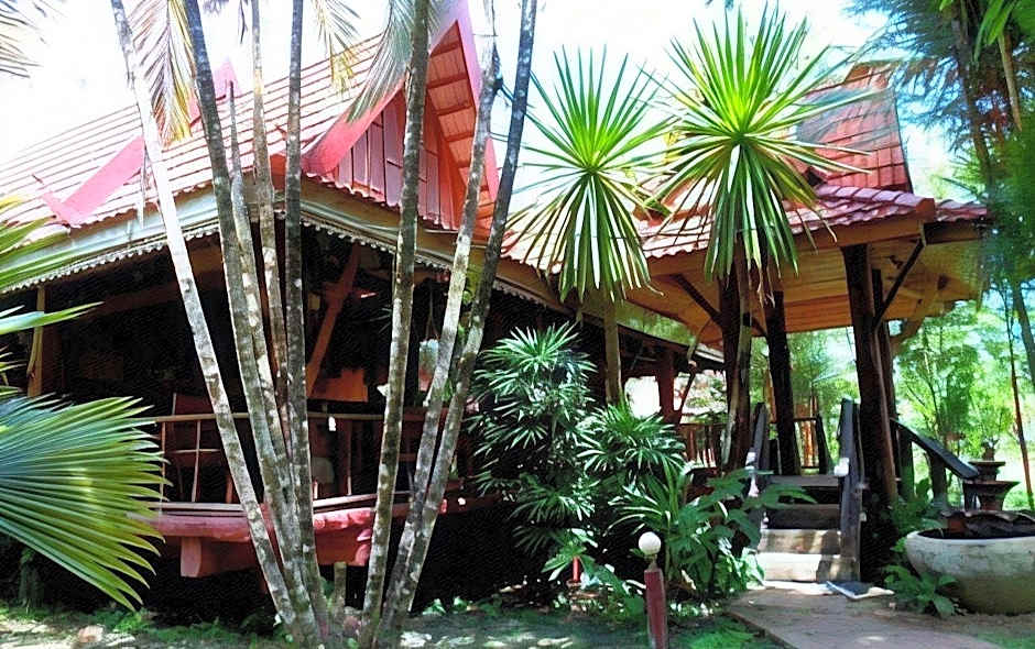 Khao Sok Nung House