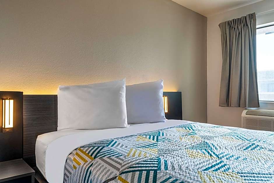 Motel 6-Rolling Meadows, IL - Chicago Northwest