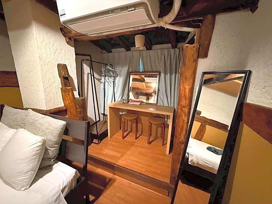 Tokyo House INN