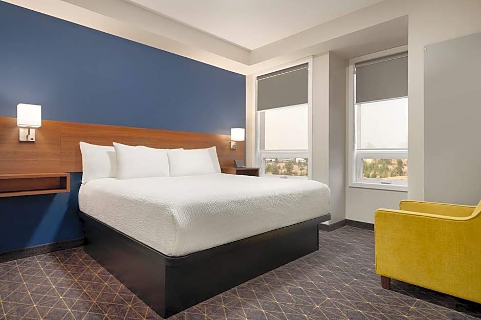 Park Inn by Radisson, Kelowna