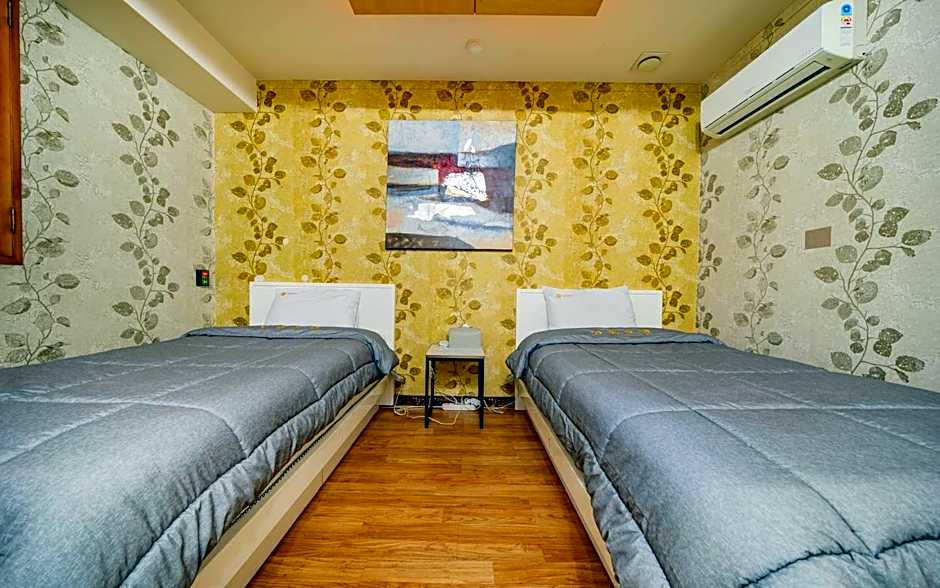Andong Hotel