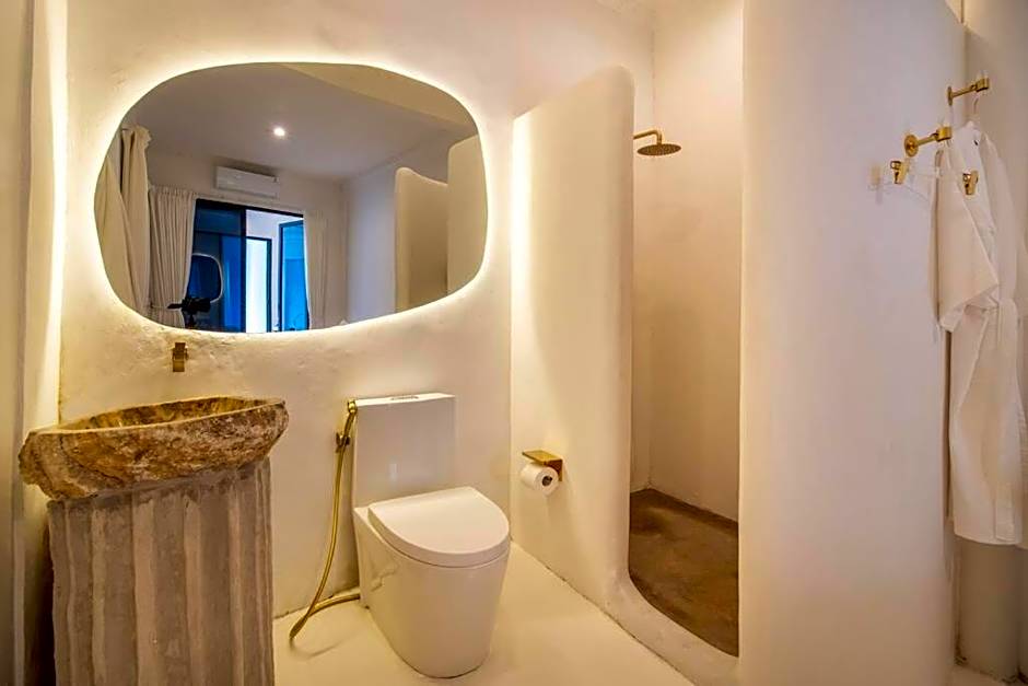 Canggu Modern Mansion - 5 mins to Finns Beach Club