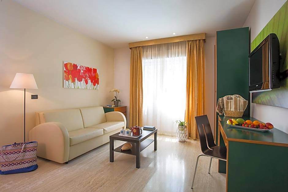 Astoria Suite Hotel