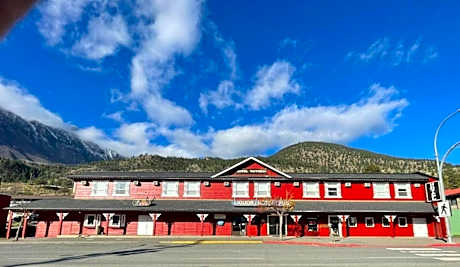 Lillooet Hotel Victoria