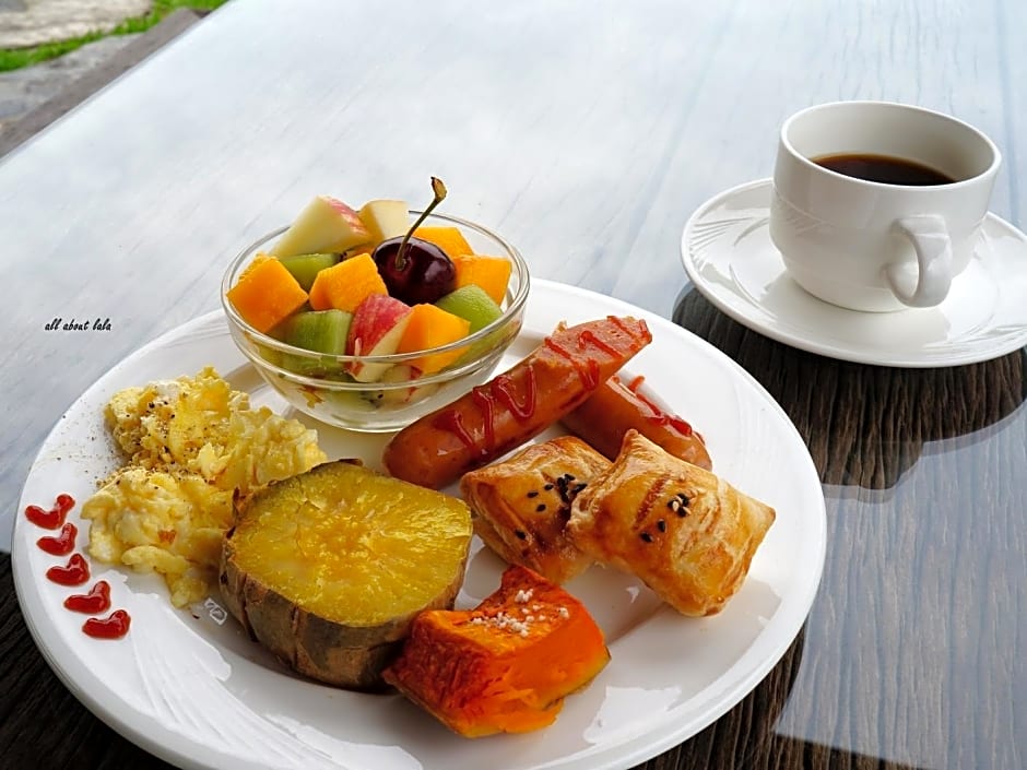 Smile Food Spa Bed and Breakfast