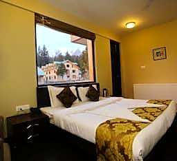 Hotel Pine Spring Gulmarg
