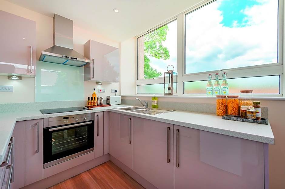 Portfolio Apartments - Stevenage Town Centre