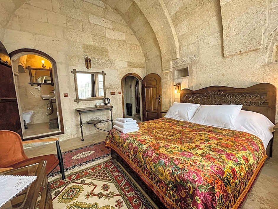 Takunya Cave Hotel