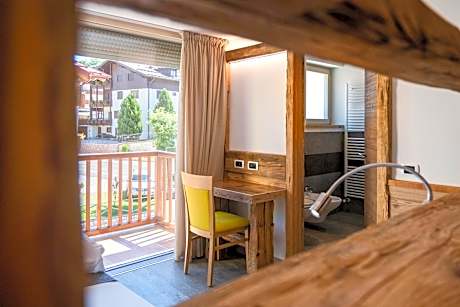 Comfort Quadruple Room