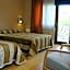 Hotel Los Nogales