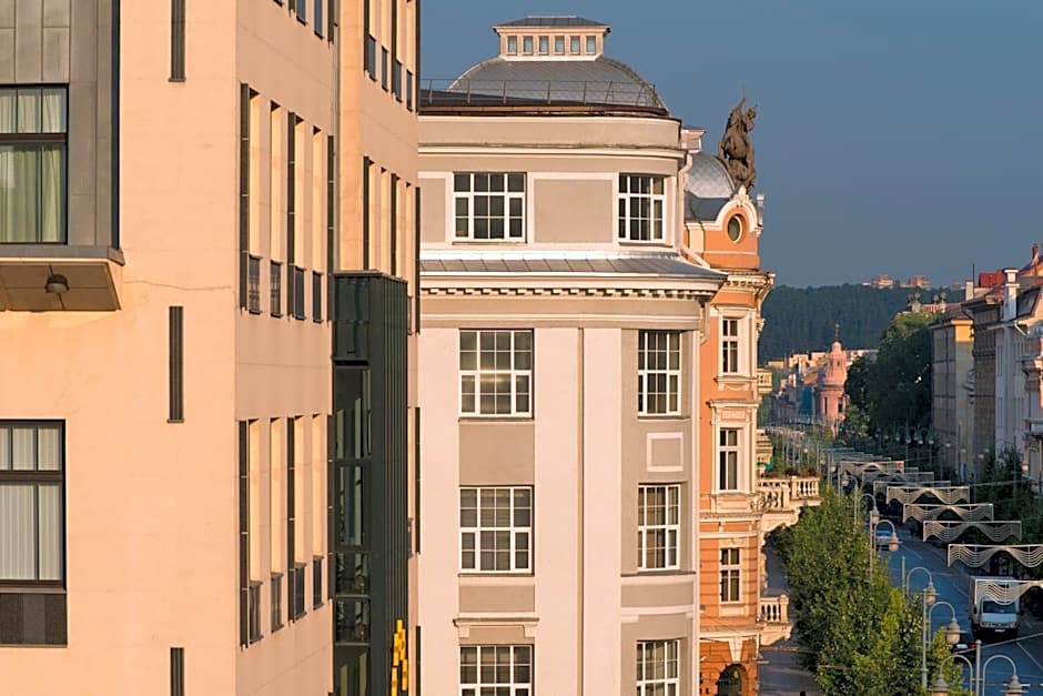 Congress Avenue Hotel