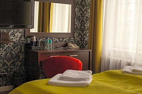 Comfort Double or Twin Room